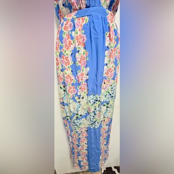 Charlie Jade Blue and White Halter Maxi Sundress - Picture 6 of 10